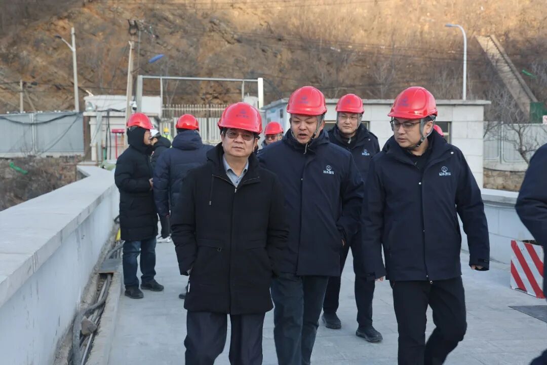 压实责任筑精品，凝心聚力促发展 | 昌房公司领导带队参观调研昌水公司承建项目